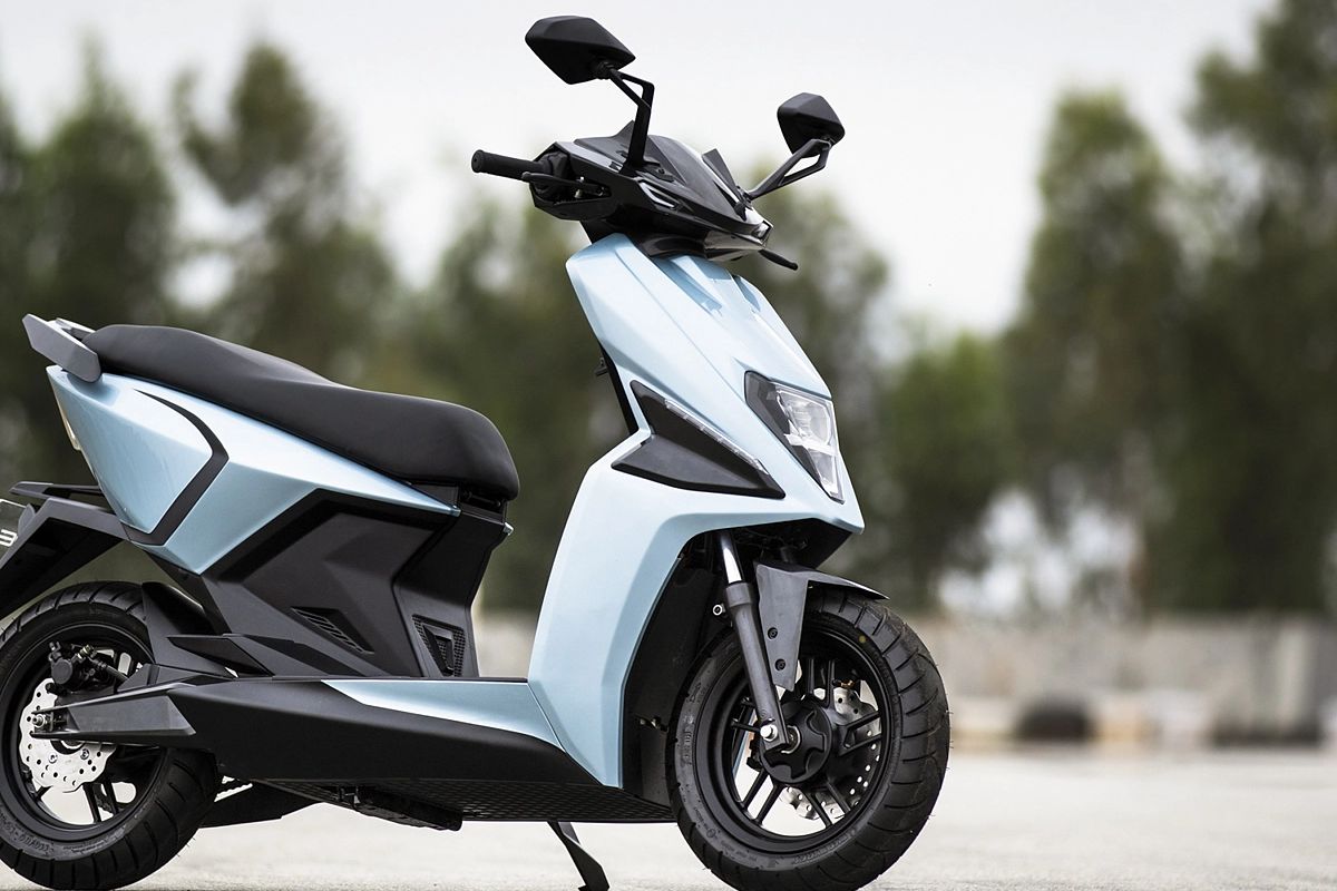 Simple Energy Delivers 0 Electric Scooters Last Month