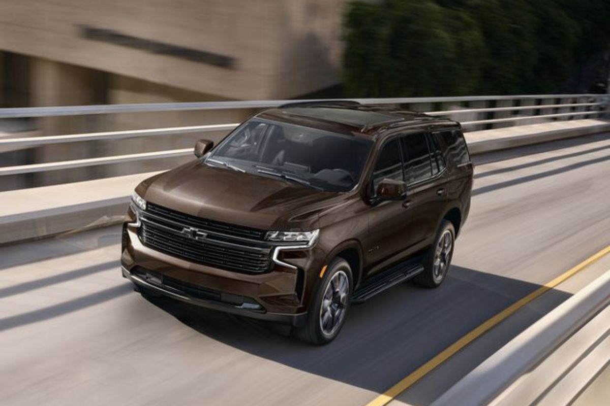 Read more about the article 2022 Chevrolet Tahoe Reviews, Specs, Photos