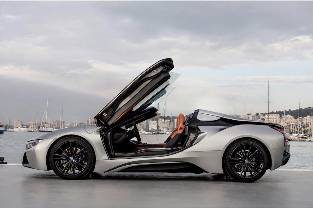 BMW i8 ロードスター