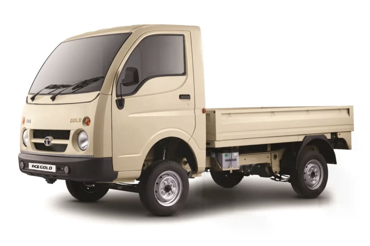 Read more about the article Tata Ace Price in India, Colors, Mileage, Top-speed, Features, Specs, and Competitors