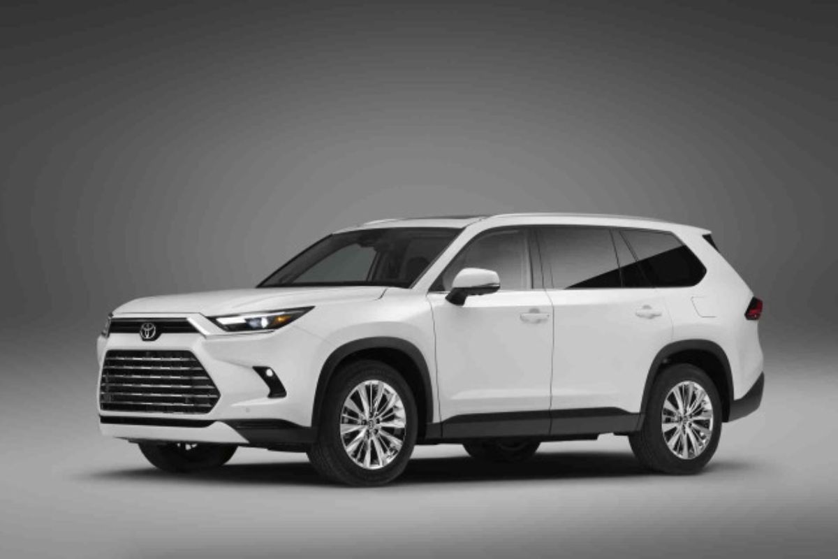 How Much Tow Capacity Does the Toyota Highlander Have More Details