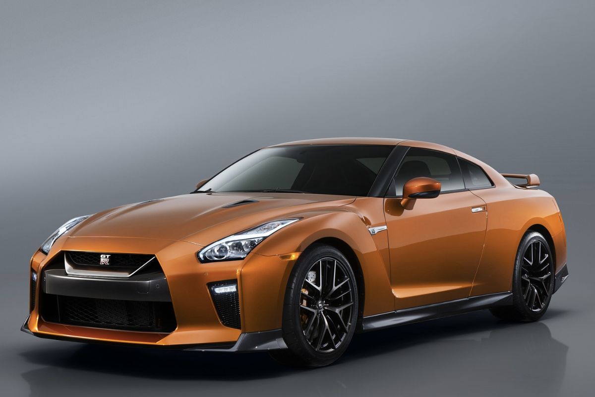 Nissan GTR Price in Bangladesh, Colors, Mileage, Topspeed, Features