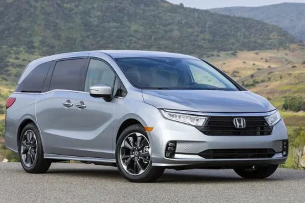 2024 Honda Odyssey Hybrid YES; AWD and Redesign