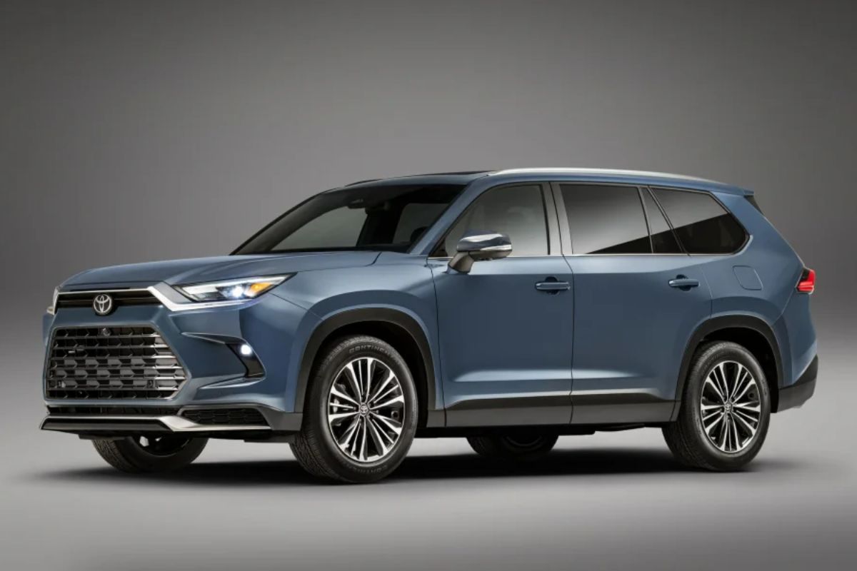 Toyota Grand Highlander: Base MSRP vs. Realistic Price